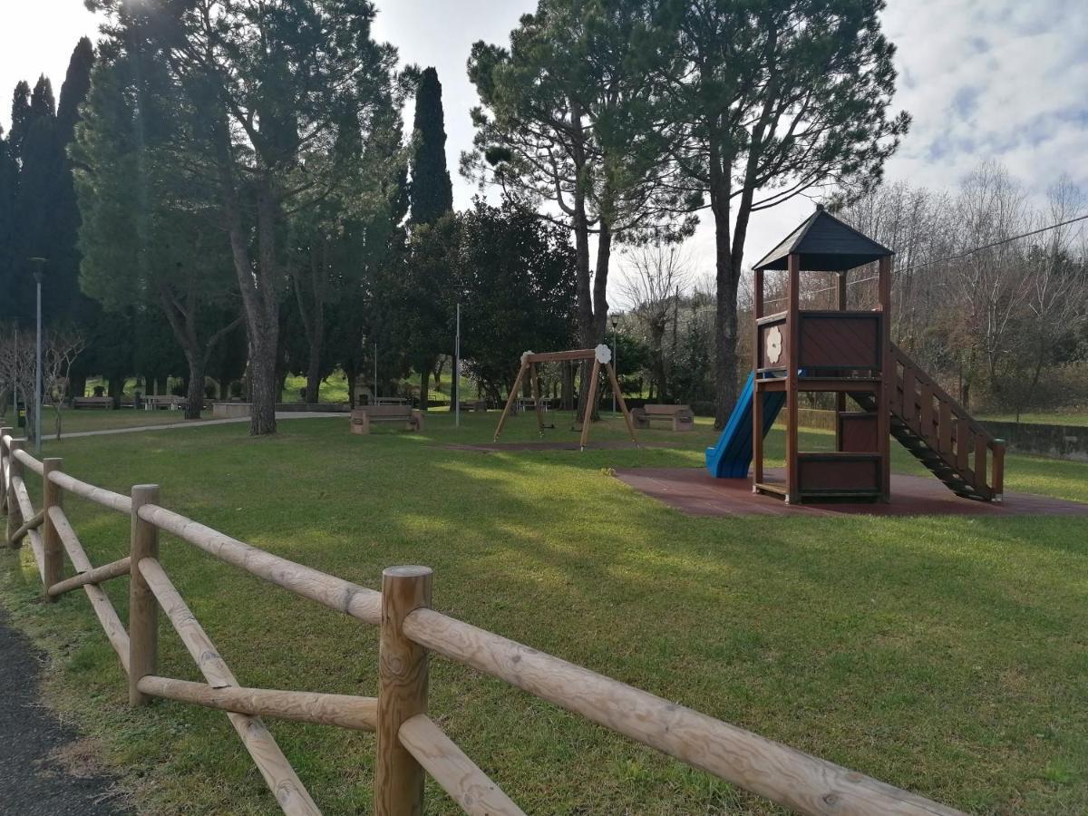 Bilocale Papavero, Magnolia O Girasole San Felice del Benaco Exterior foto